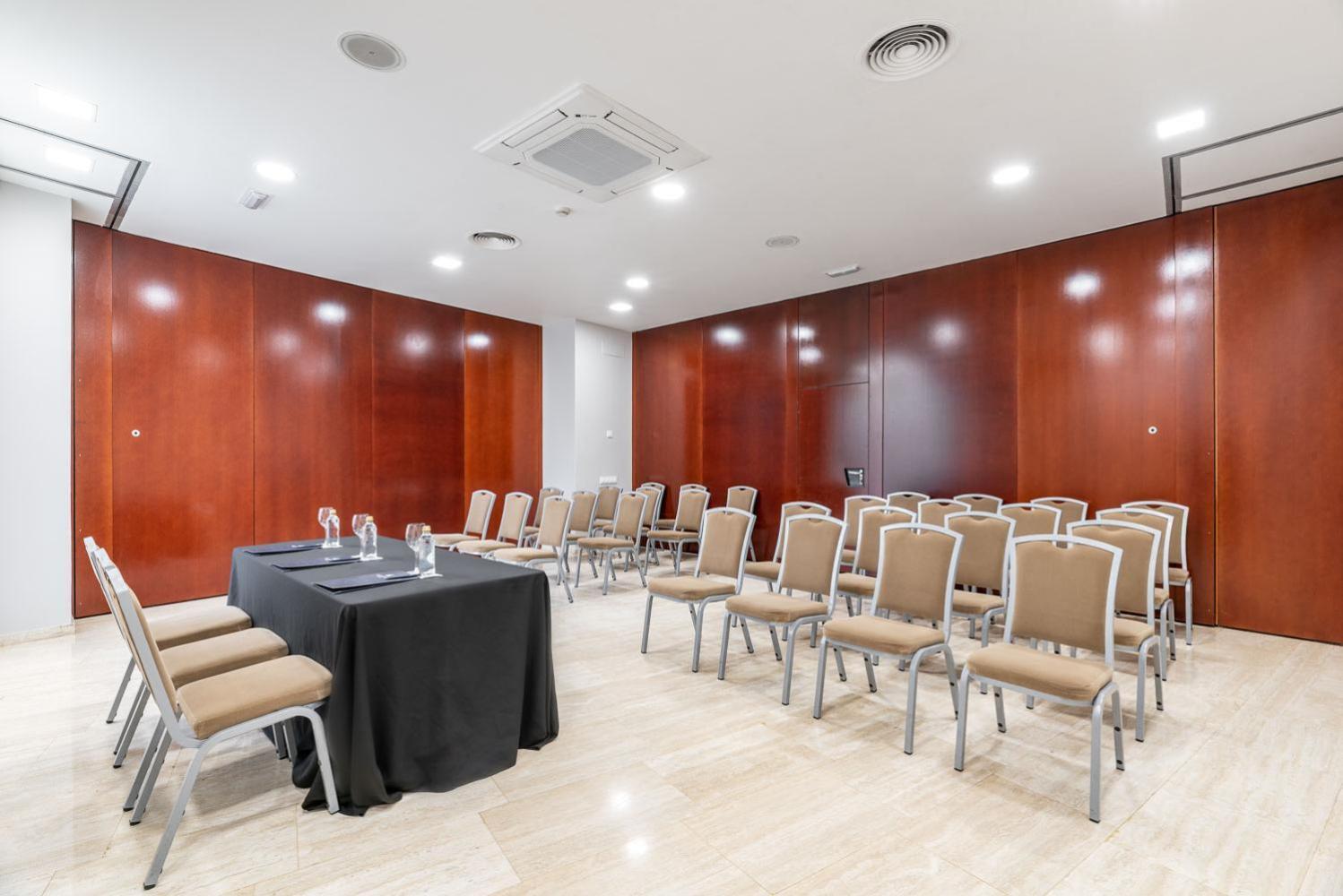 Eurostars Ciudad De 4*